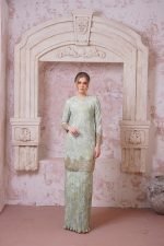 Estella in Regal Green