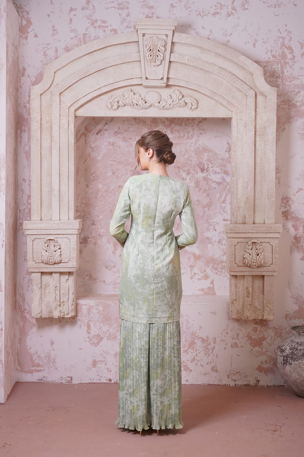 Estella in Regal Green