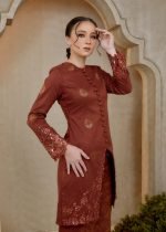 Saloma Songket Kebarung in Brick Orange