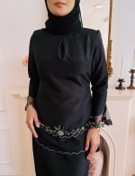 Sheena Kurung in Black