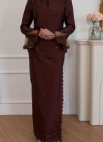 Sheena Kurung in Rich Brown