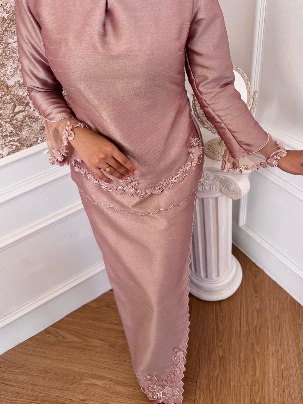 Sheena Kurung in Rose Gold