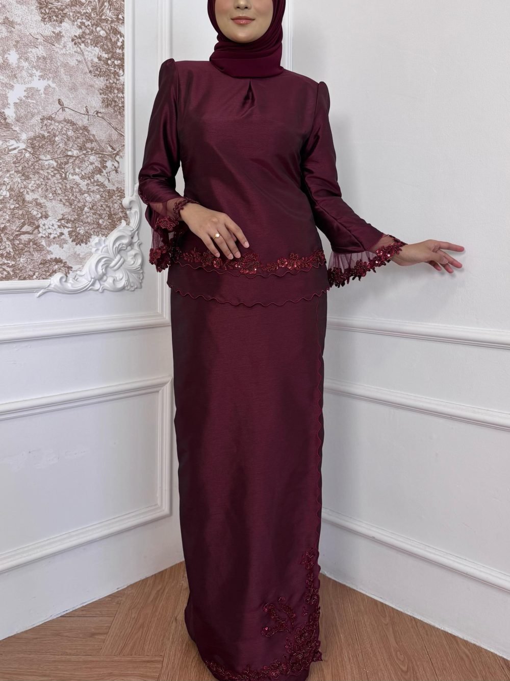 Sheena Kurung in Purple Plum