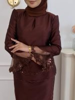 Sheena Kurung in Rich Brown