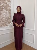 Sheena Kurung in Purple Plum